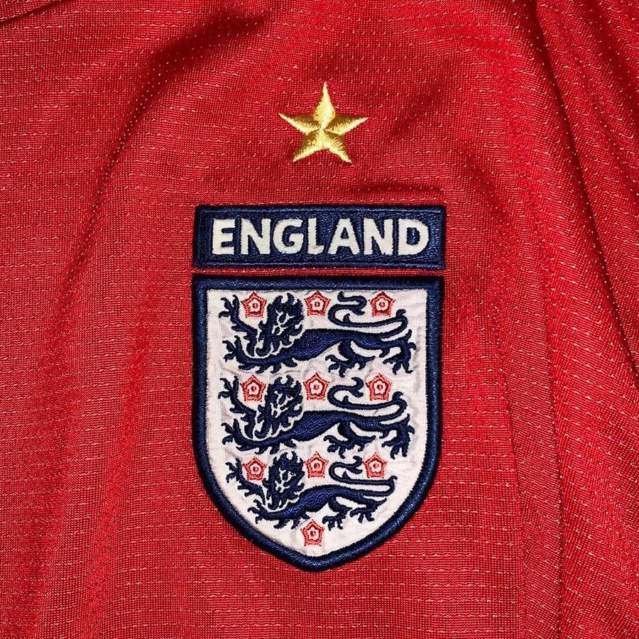 England matchtröja, storlek XXL.