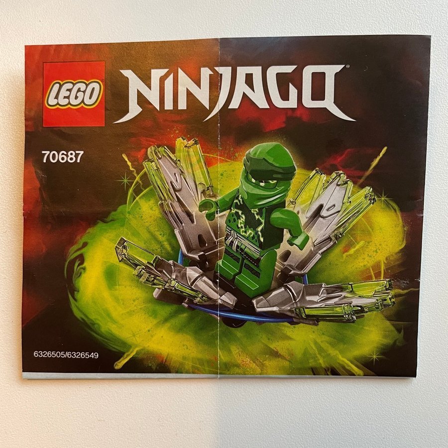 LEGO Ninjago 70687 | Spinjitzu Burst Lloyd