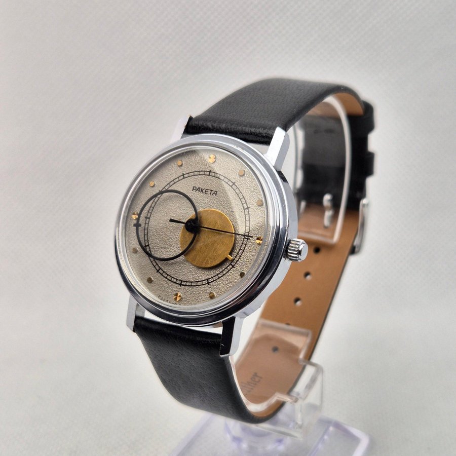 Vintage Moon dust RAKETA COPERNICUS USSR mechanical watch