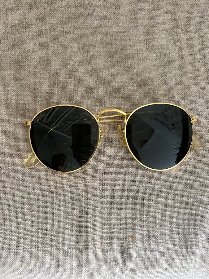 Vintage Ray-Ban solglasögon med BL-märkning