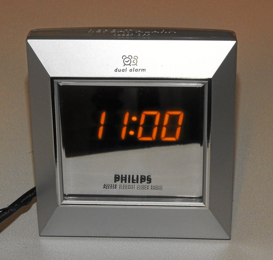 Philips klockradio i spegeldesign