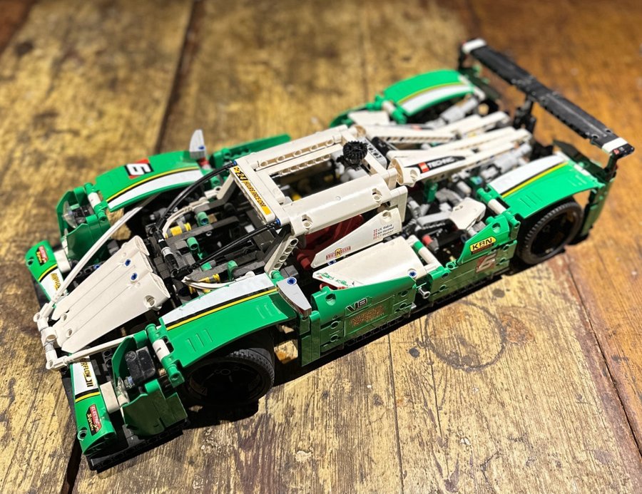 LEGO Technic 42039 24-Timersracerbil