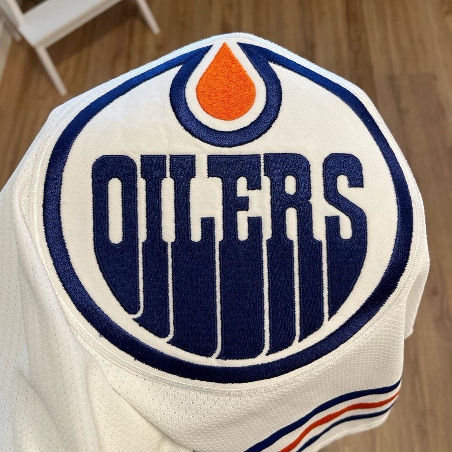 Edmonton Oilers CCM Hockey Jersey Sport Maska Made in Canada 90’s Vintage!