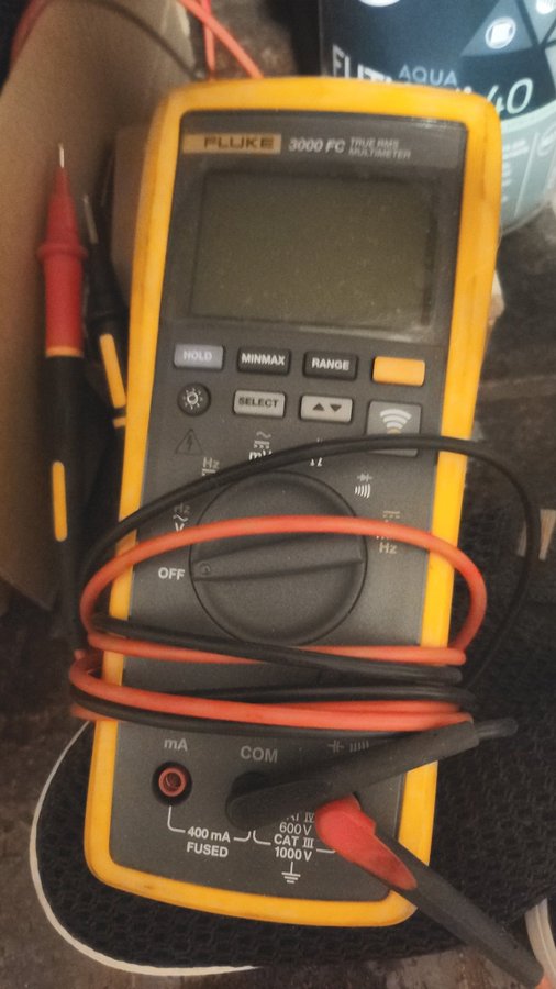 Fluke 3000 FC True RMS Multimeter