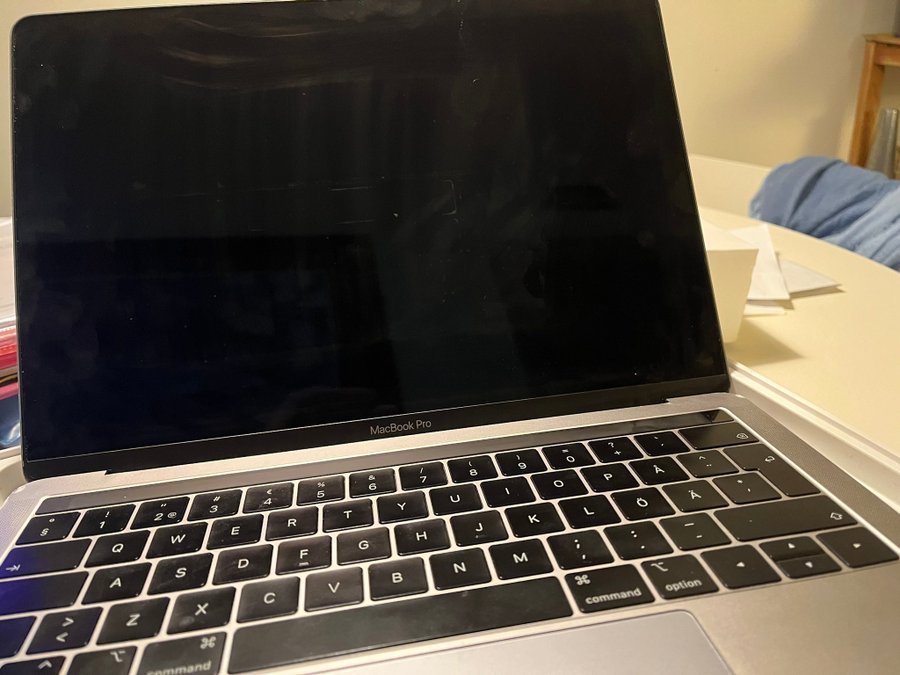 MacBook Pro 13-inch