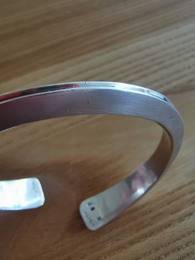 Silverarmband av Birger Pellas stelt innermått 6 cm