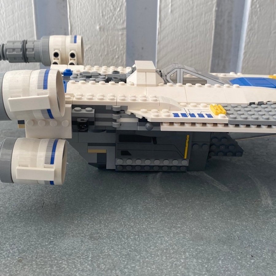 Lego Star Wars Rebel U-wing Fighter