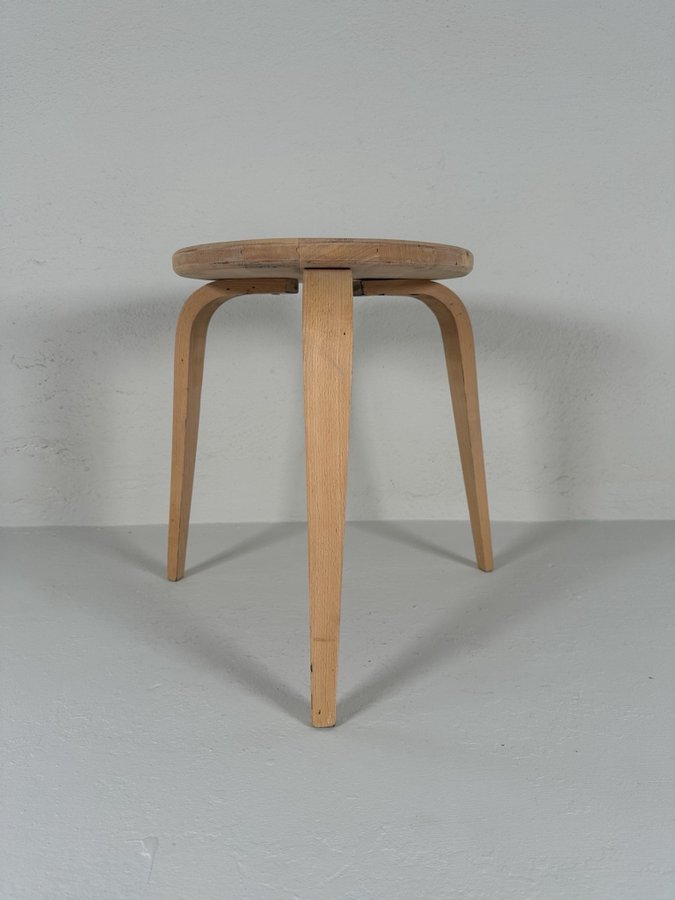 Svenskt Vintage Design pall Gustav Axel Berg