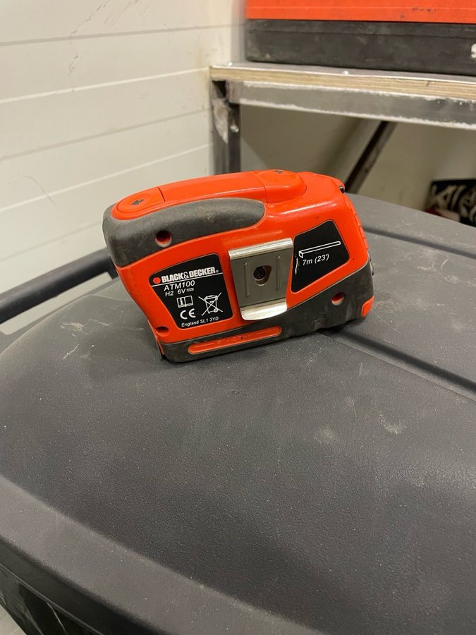 Black  Decker AutoTape Mätband