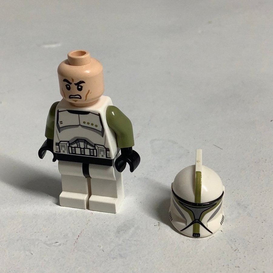 Lego Star Wars SW0438: Clone Trooper Sergeant