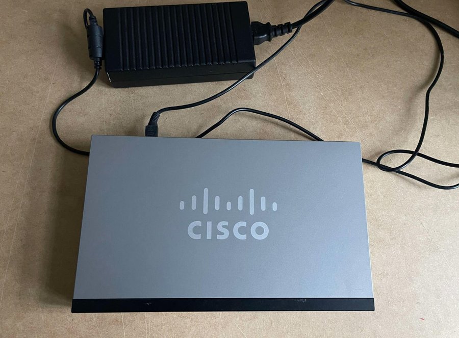 Nätverkswitch Cisco SG300-10MP