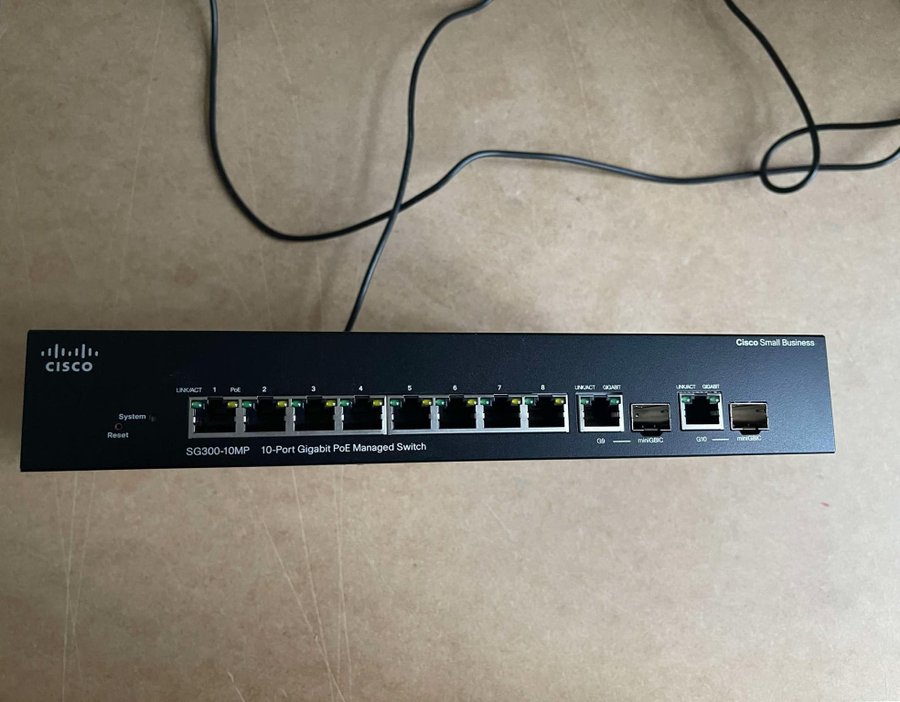 Nätverkswitch Cisco SG300-10MP