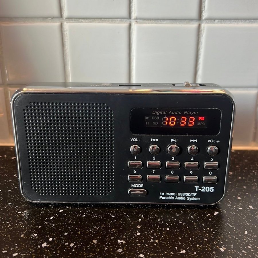 Radio T-205 Digital Audio Player