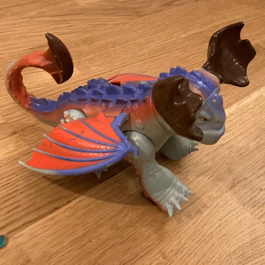 DreamWorks Dragons drake julklapp