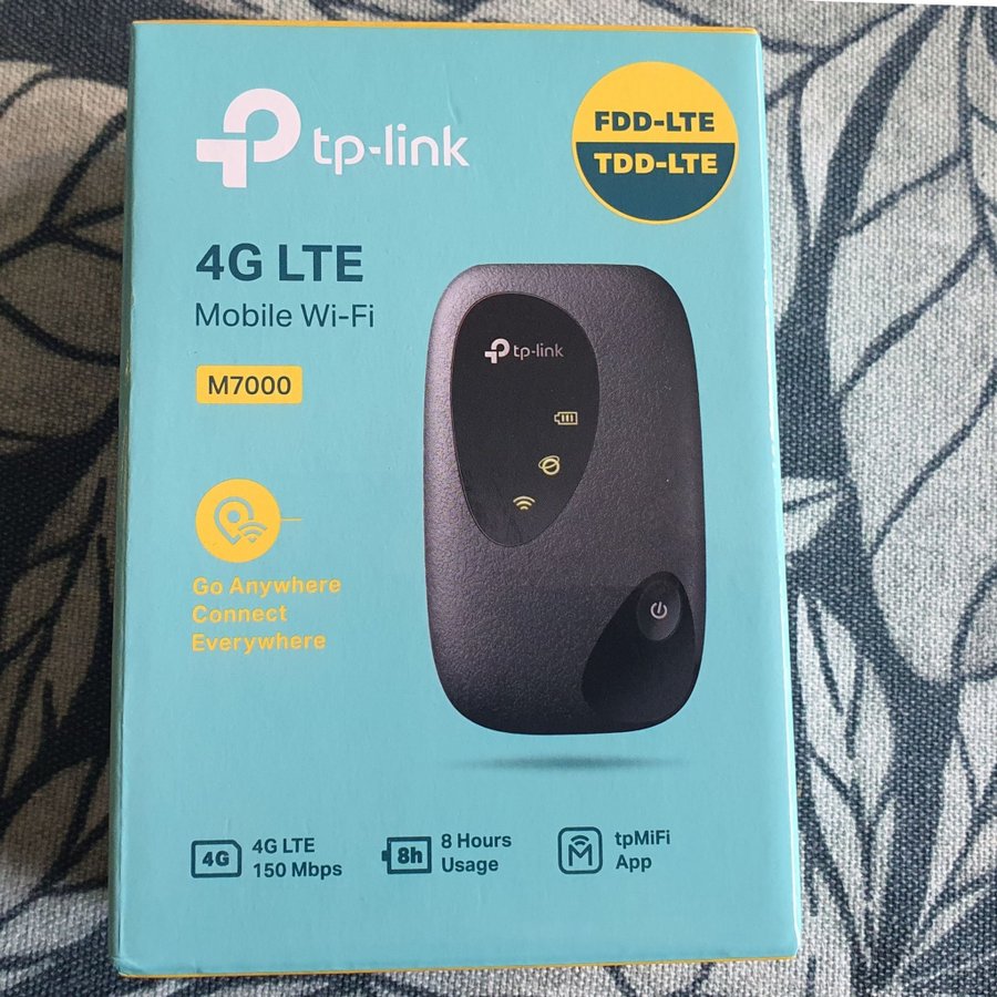 TP-Link 4G LTE Mobile Wi-Fi M7000