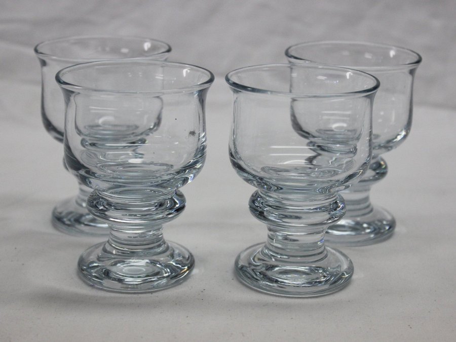 4 Vitvin Sherry Glas 9 cm Kosta Boda Baron Rolf Sinnemark