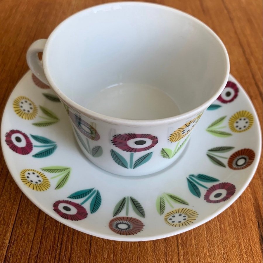 Bellis Upsala Ekeby Landskrona kaffekopp Eva Bladh retro vintage