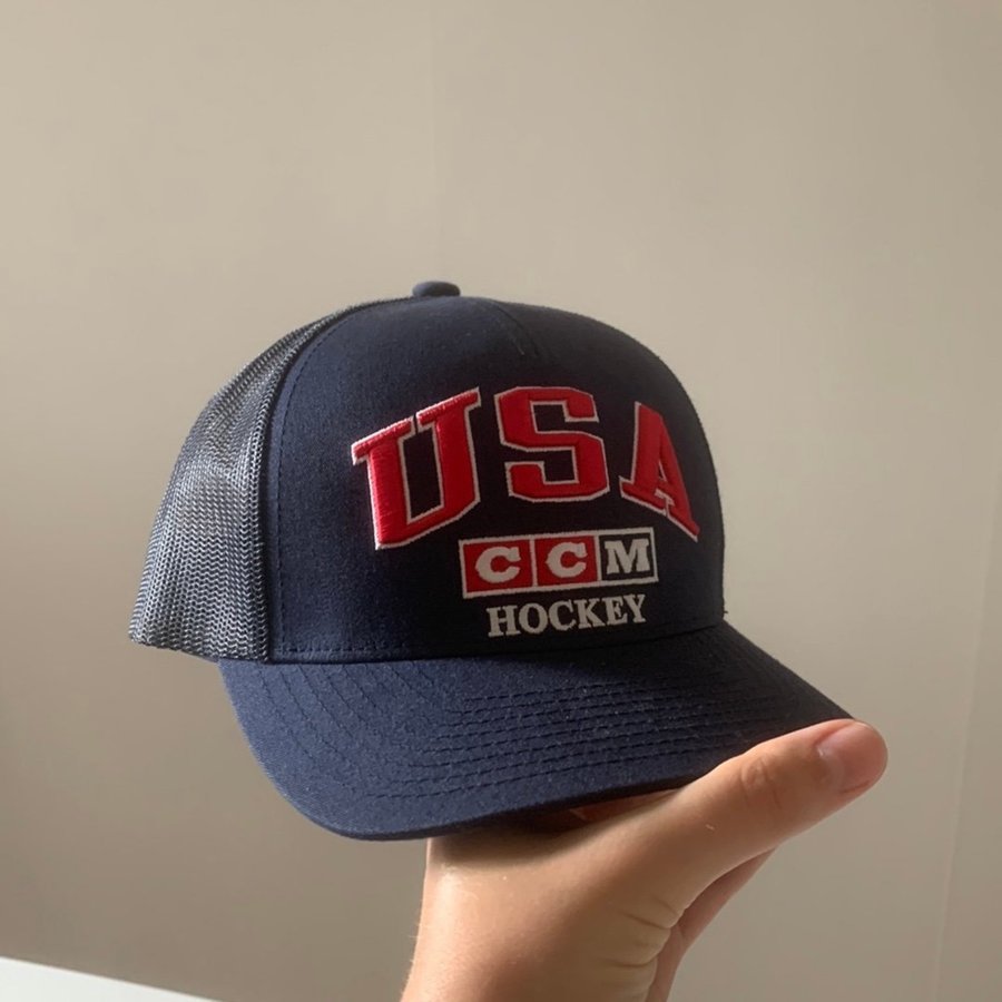 USA CCM hockey snapback