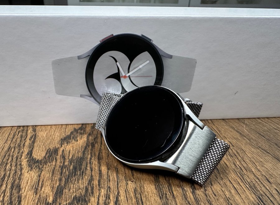 Samsung Galaxy Watch4, 40mm, vit/silver