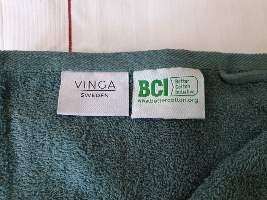 Fyra nya handdukar/towel Vinga Sweden gröna 40 * 70 2-pack  65 * 130 2-pack