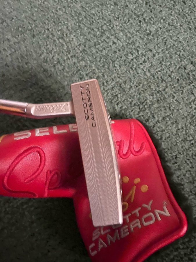 Scotty Cameron Special Select Fastback 1.5