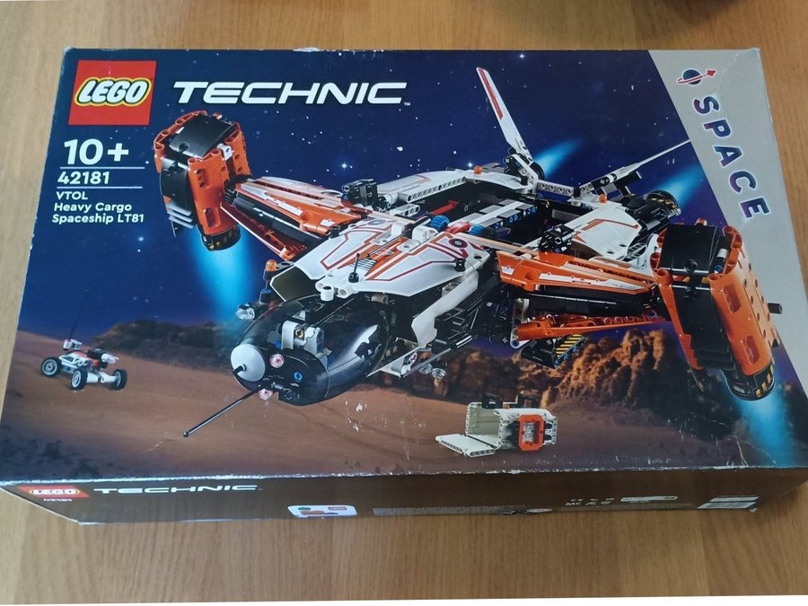 LEGO Technic 42181 VTOL Heavy Cargo Spaceship LT81