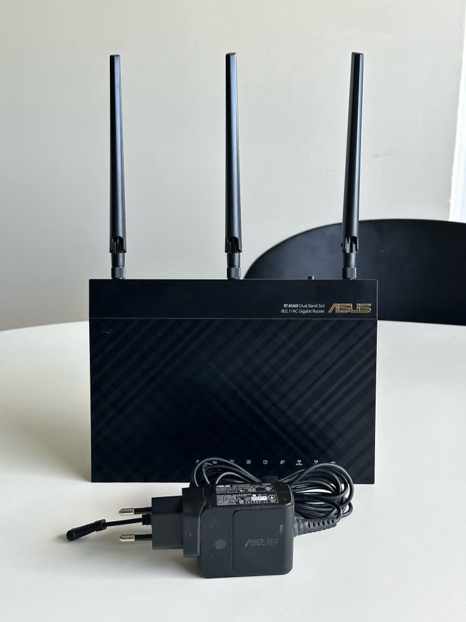 ASUS RT-AC66U Dual Band 3x3 802.11AC Gigabit Router