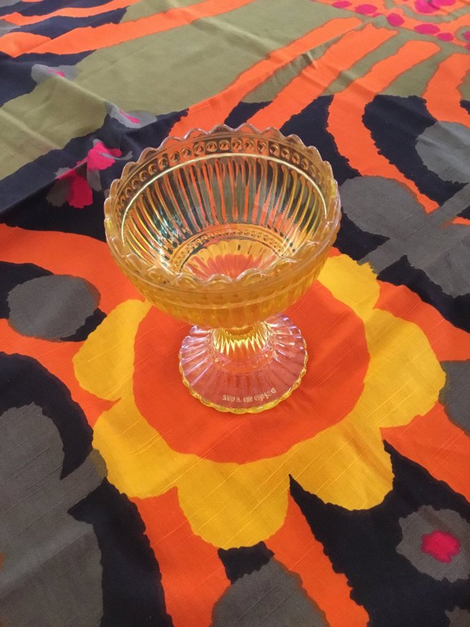 Marimekko - Iittala - Skål på fot - Gul