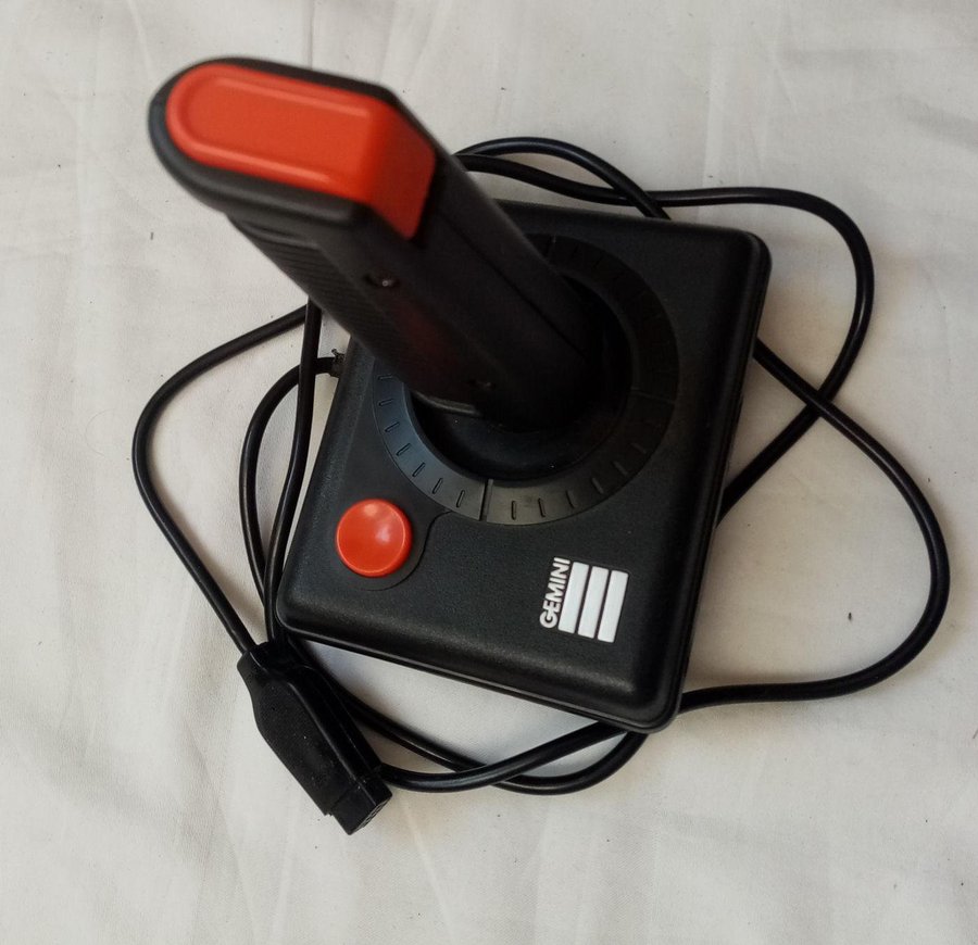 Joystick Gemstik-Pro (Gemini Industries) - Commodore 64/Amiga/Spectrum/Atari