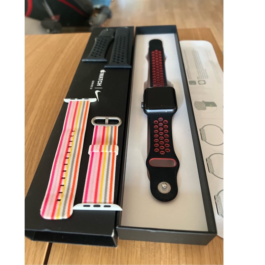 Apple Watch Series 3 Nike+ 38mm Svart