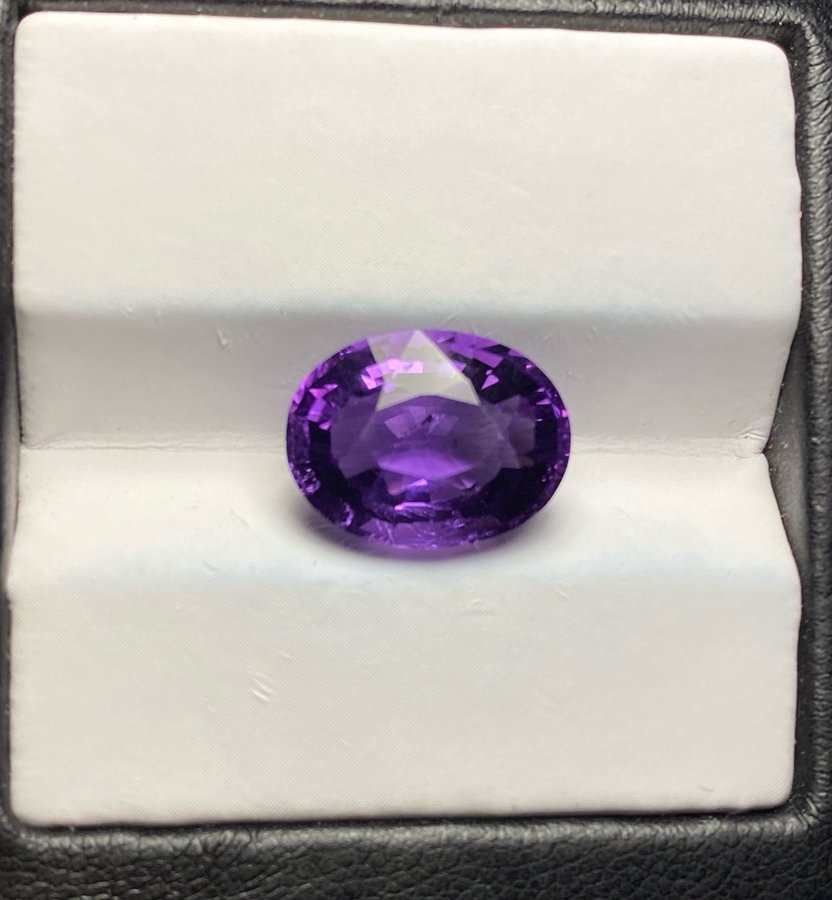 Natural Amethyst 5,68 carat