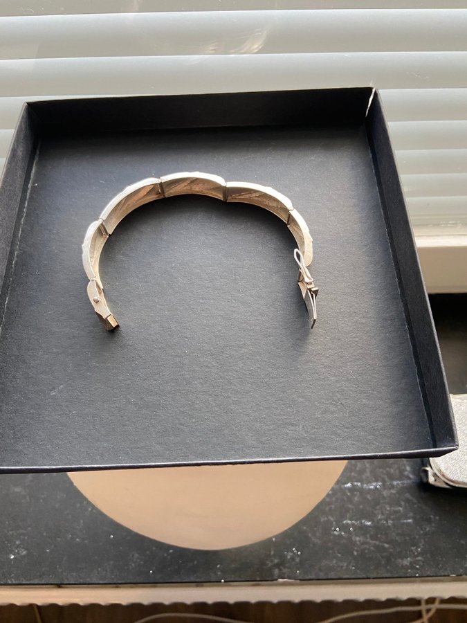 Finsk design silver armband