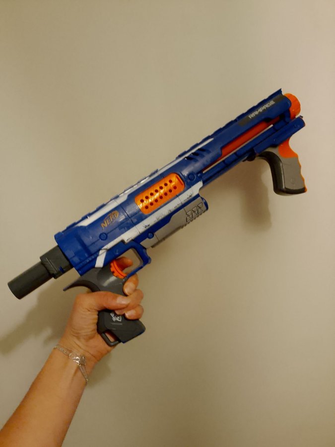 NERF RAMPAGE