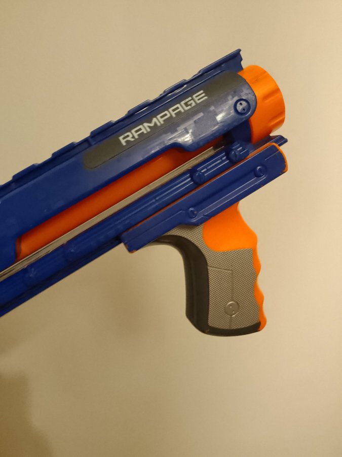 NERF RAMPAGE