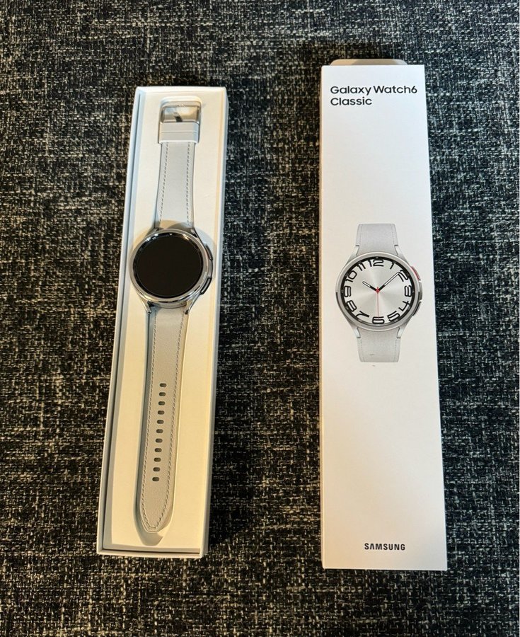 Samsung Galaxy Watch 6 Classic LTE 47mm - Silver