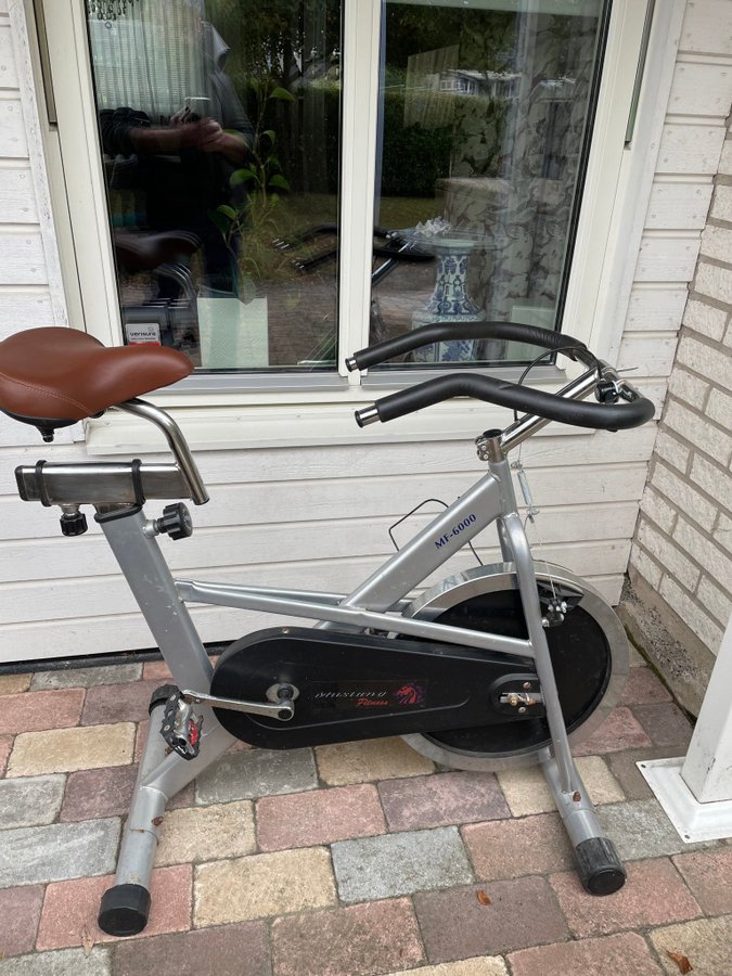 Spinningcykel Mustang Fitness