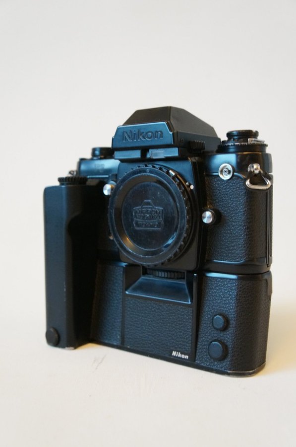 Nikon F3 med MD-4 Motor Drive  MF-14 Data Back