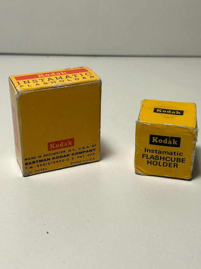 Kodak Instamatic Flashcube Holder