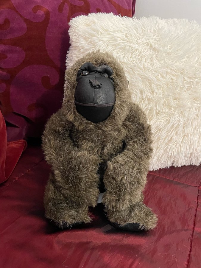 Stor gosedjur gorilla