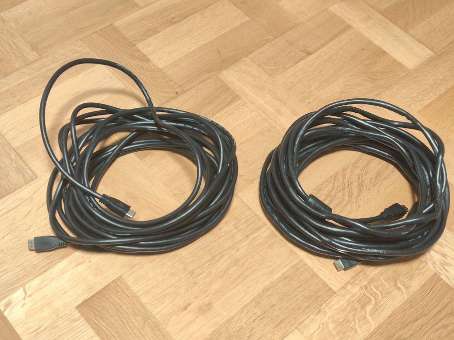 Två HDMI kablar x 10m