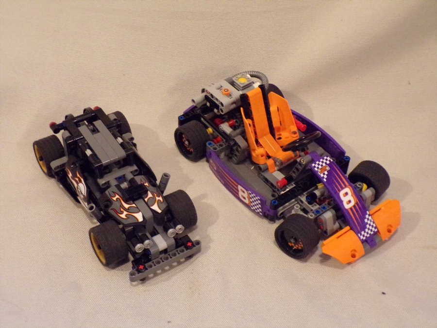 Lego technic raciingbilar 42046 (getaway truck) och 42048 (Race cart)