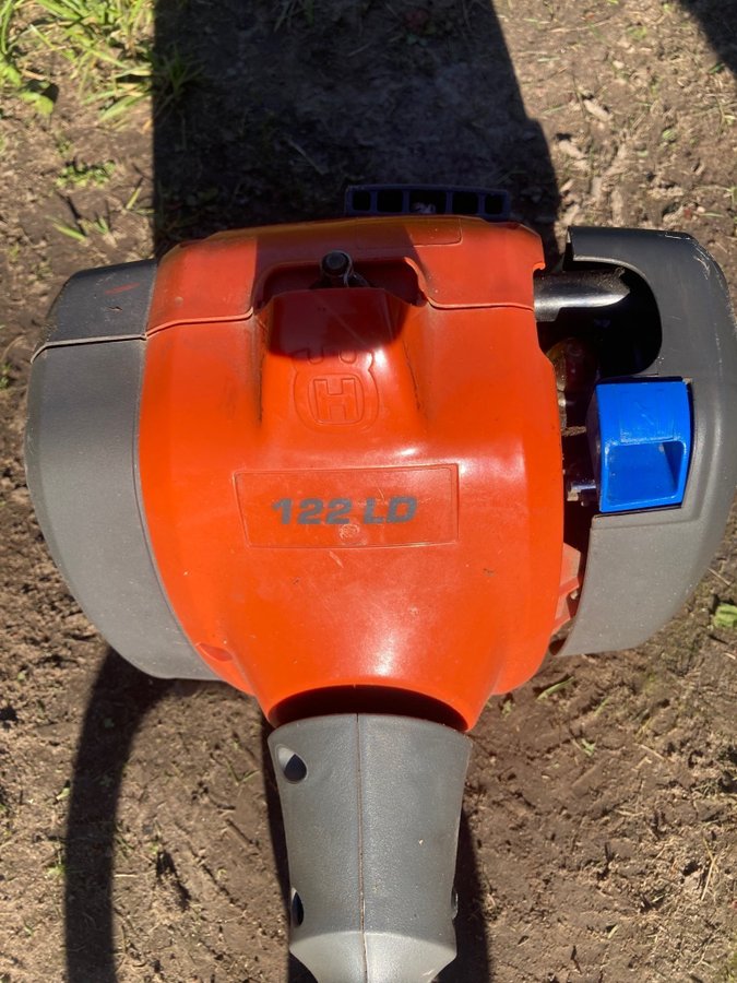 Husqvarna 122 LD Grästrimmer