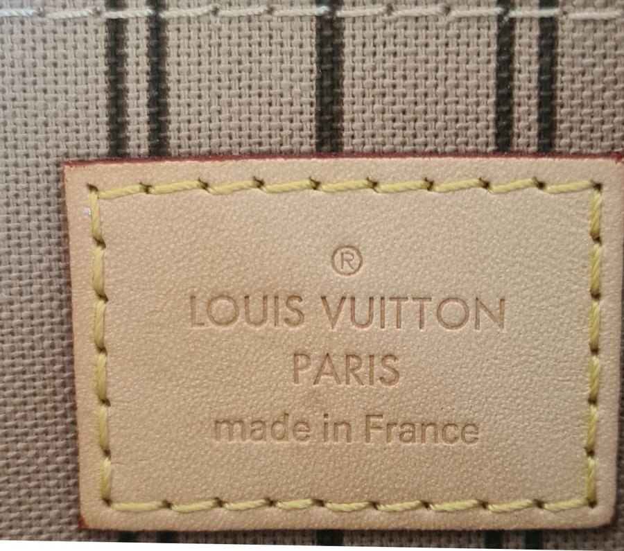 Louis vuitton Neverfull Monogram MM clutch