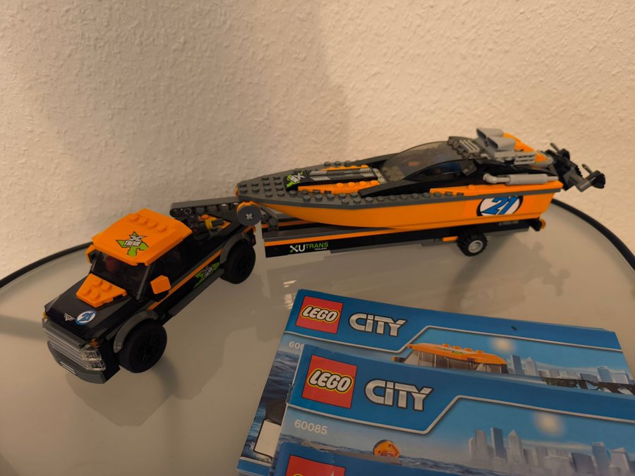 Lego City 60085 - Transportbil med båt