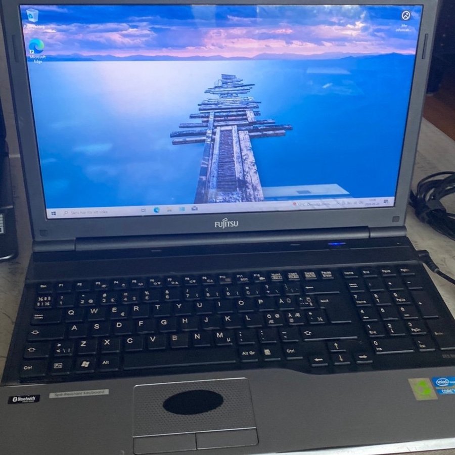 Fujitsu LIFEBOOK A532