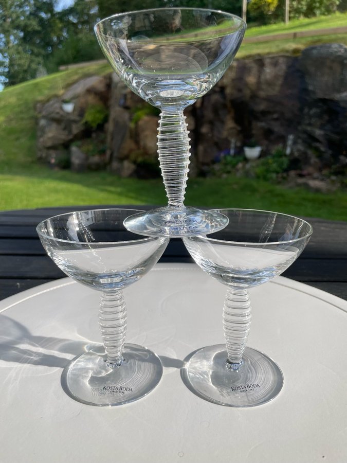 Kosta Boda " Epoque" Likörglas / glas Anna Ehrner Tre vackra glas