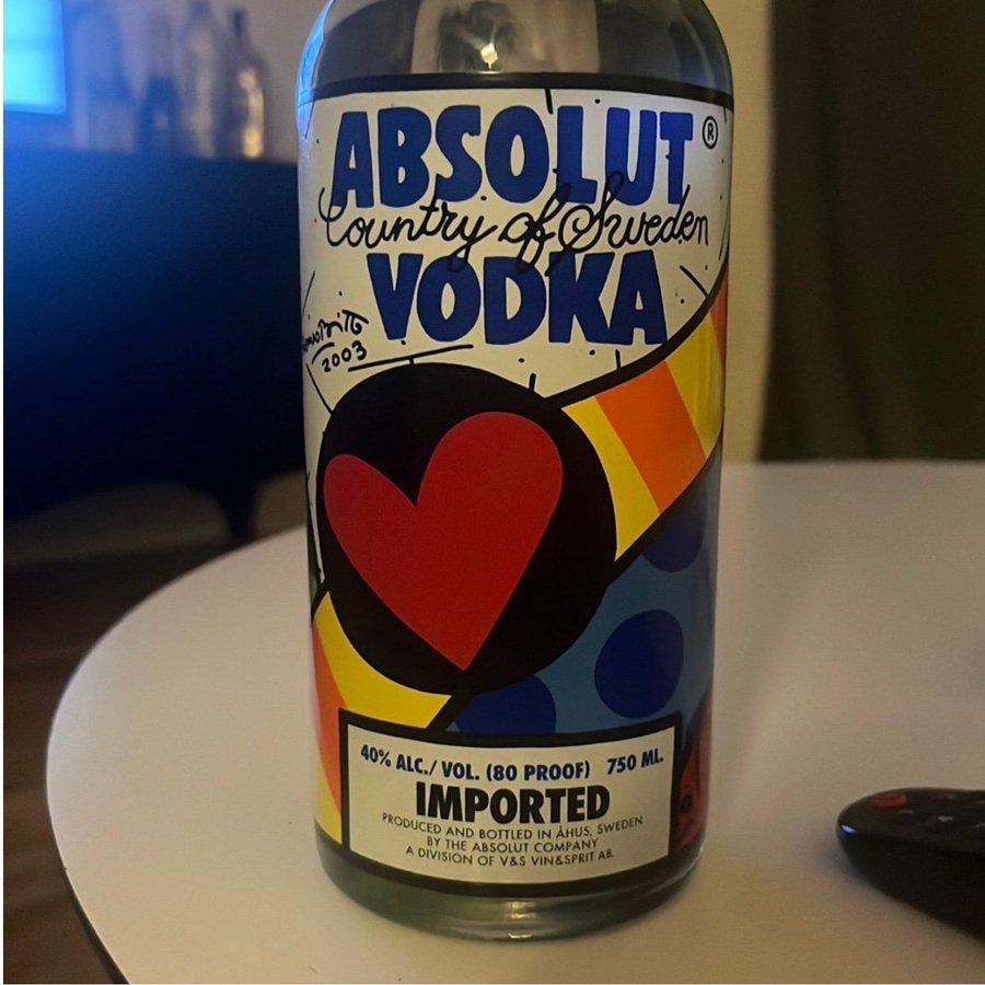 ABSOLUT VODKA BRITTO 750 ML * RARE GREECE EDITION * SPECIAL OFFER * NEW *