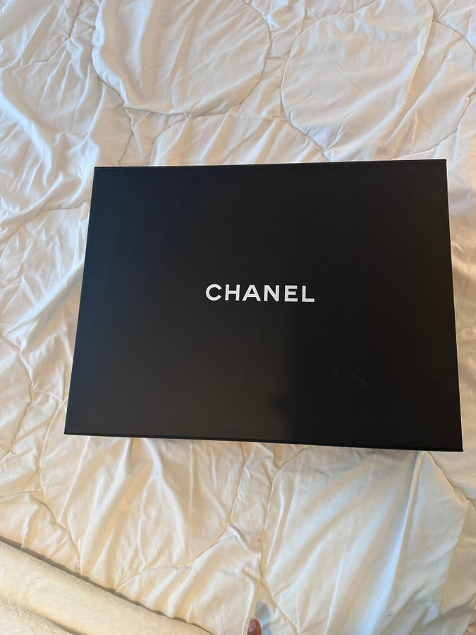 Chanel flap bag Large OANVÄND