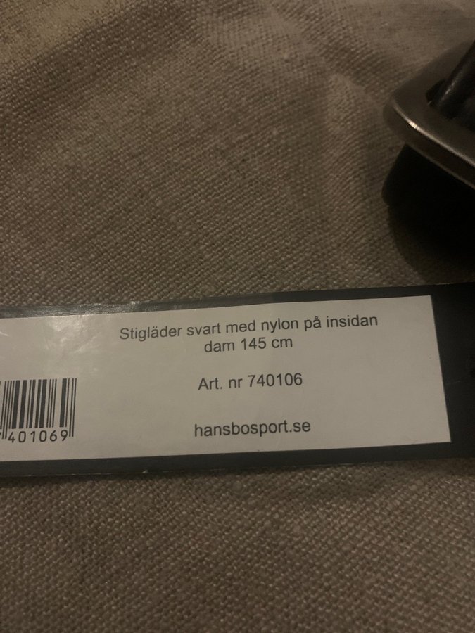 Hansbo Sport Stigläder dam Svart 145 cm Nytt