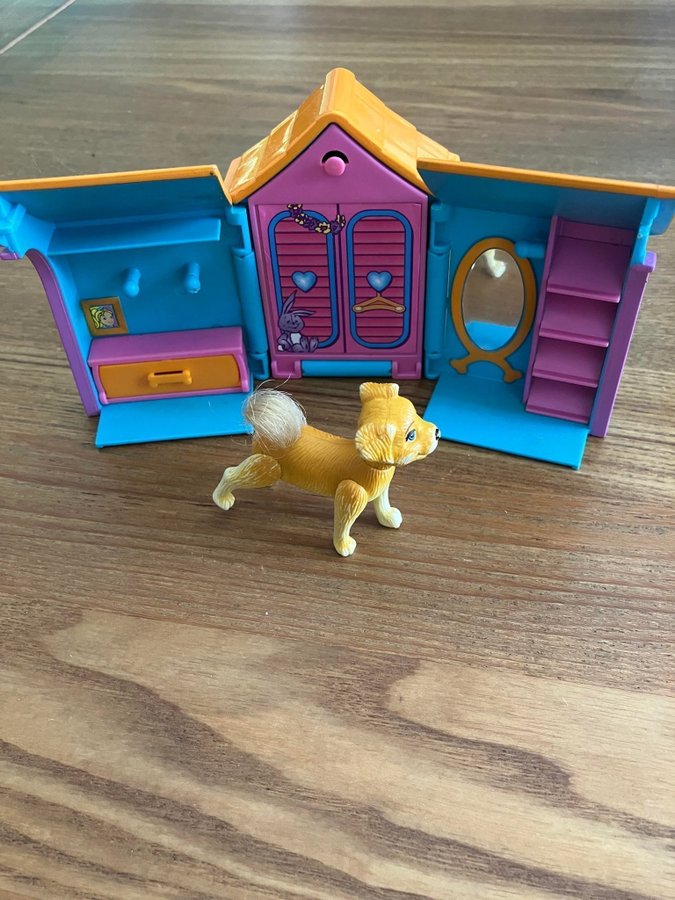 2001 origin products LTD, polly pocket Hundhus